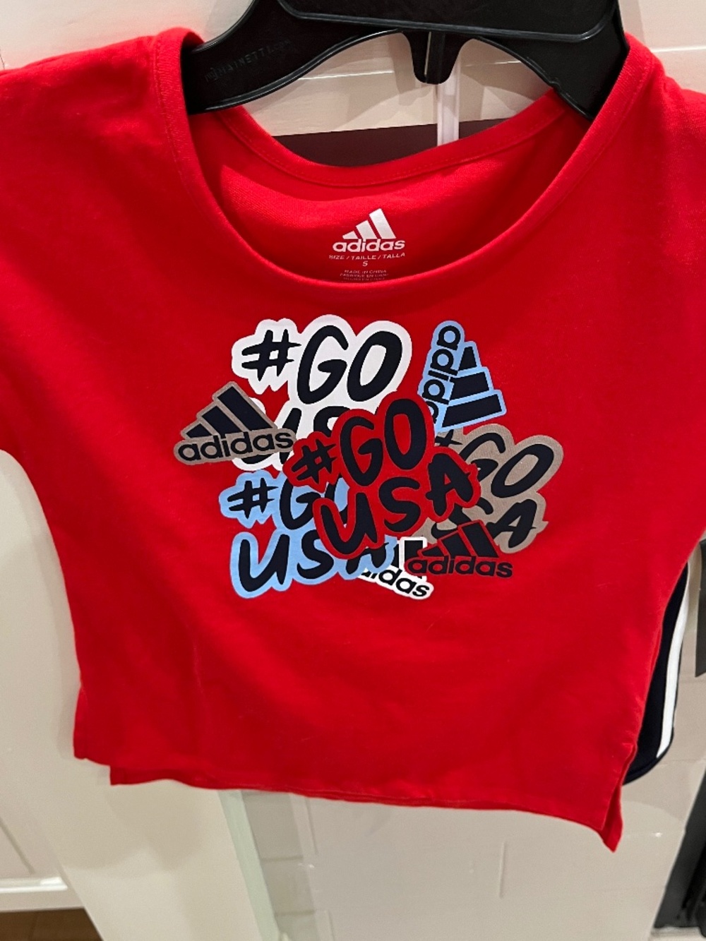 Girls adidas red and blue set size 5 NWT